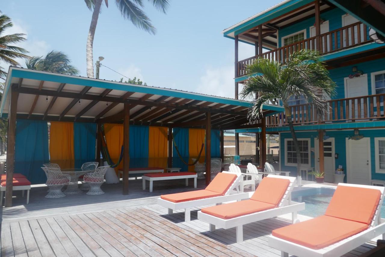 Ocean Tide Beach Resort San Pedro  Εξωτερικό φωτογραφία